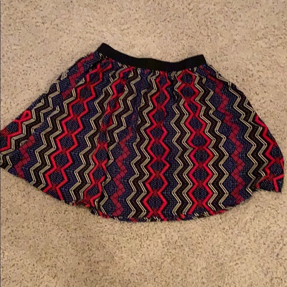 Cute skirt!